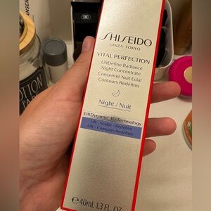 Shiseido Vital Perfection Night Concentrate